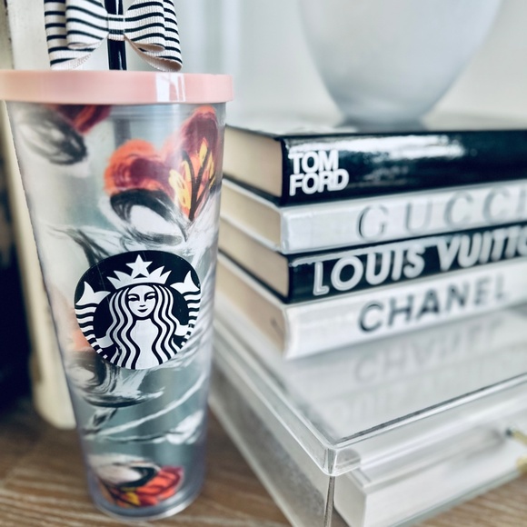 Starbucks Peony Flower Floral Tumbler Venti Cold Cup 24 oz Pink Lid & Straw 2019